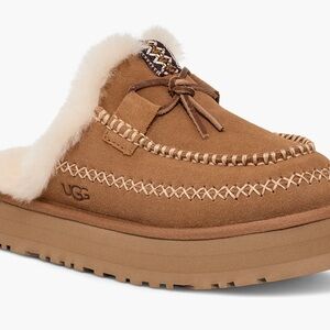 UGG Disquette Alpine Slippers Size 7